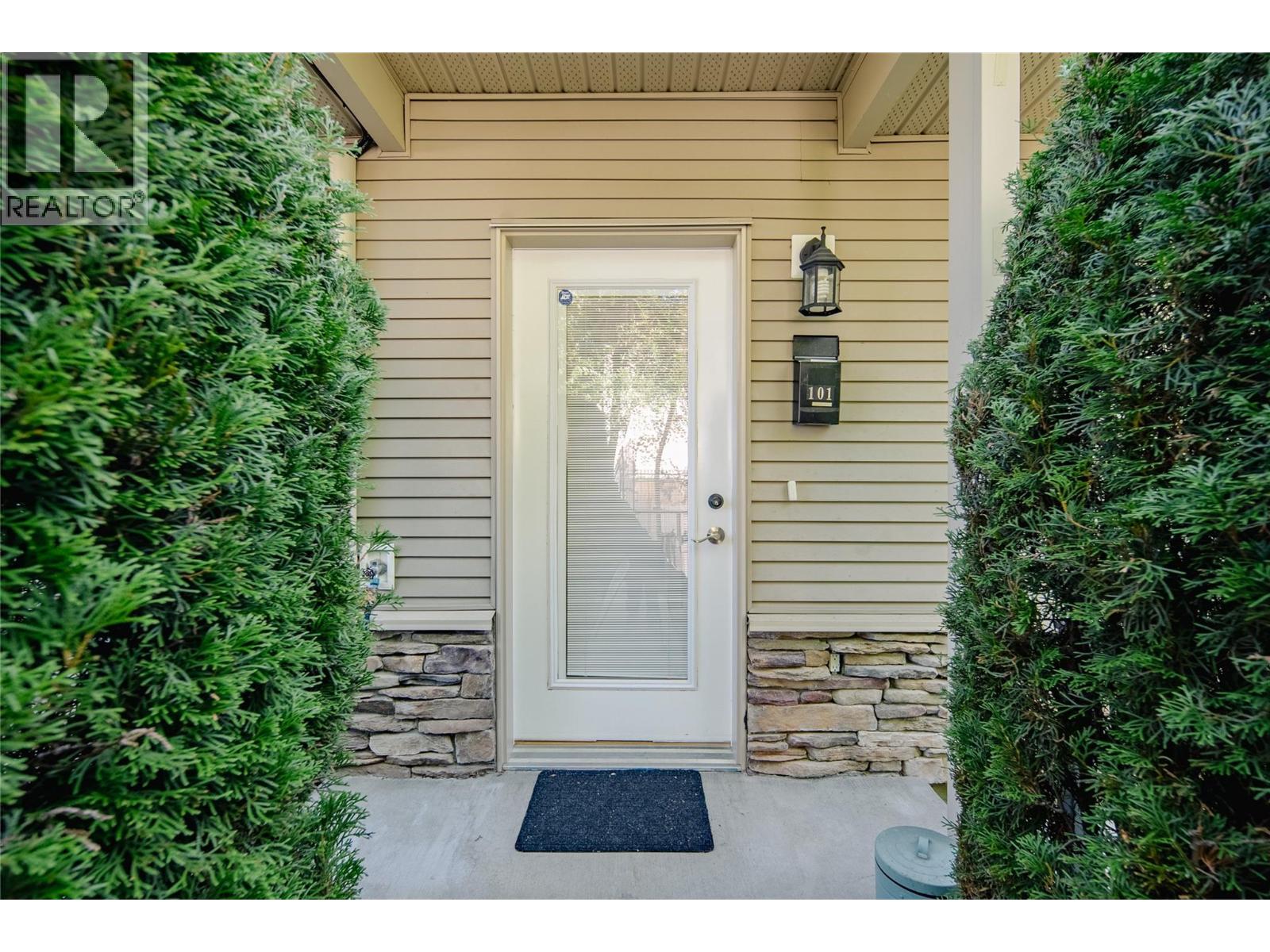 101 952 Lawson Avenue, Kelowna