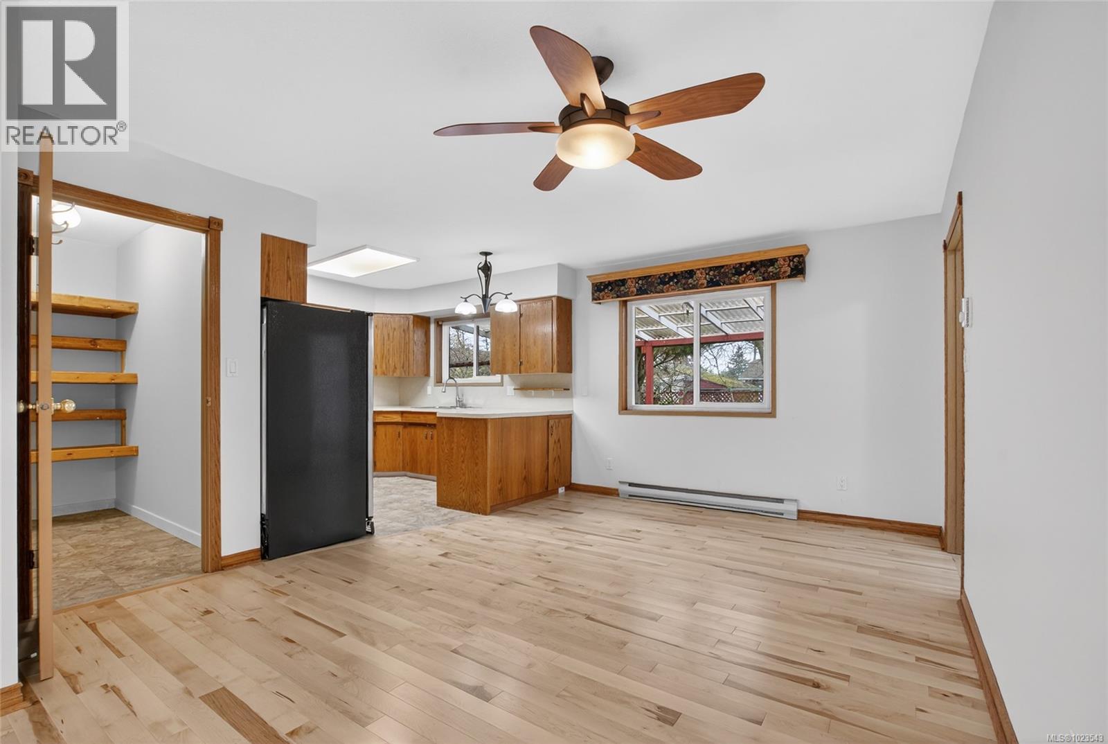 8071 Queen St, Crofton