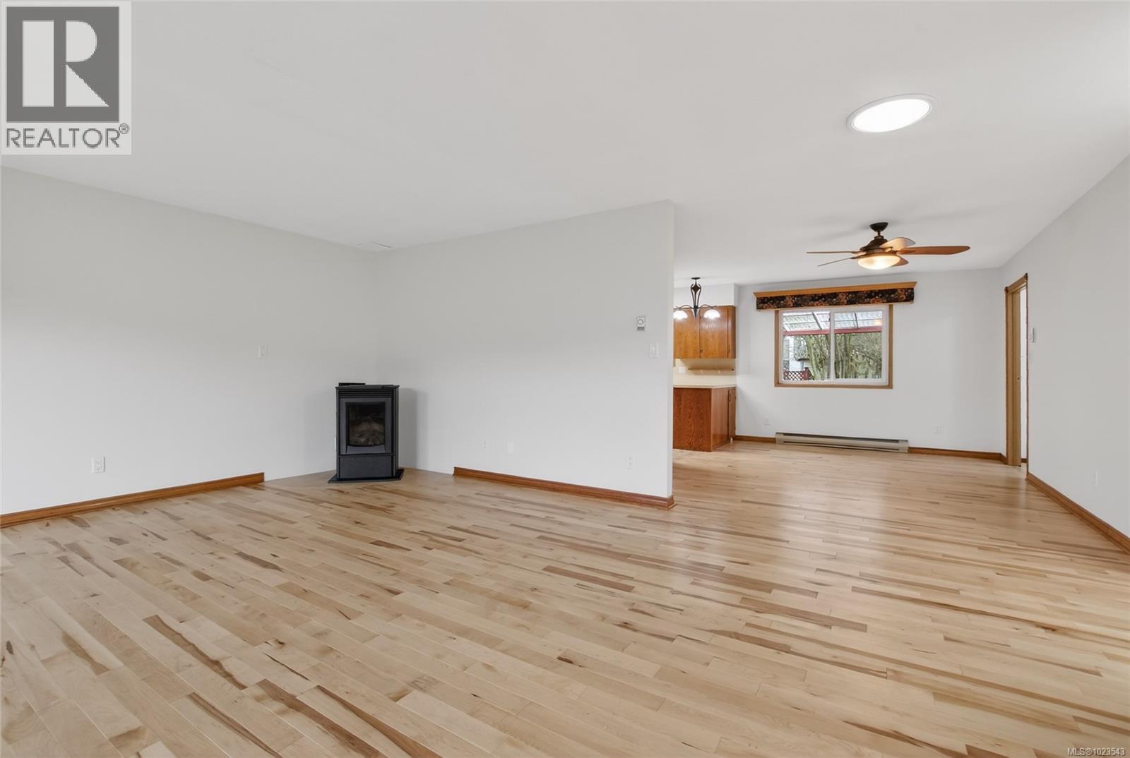 8071 Queen St, Crofton