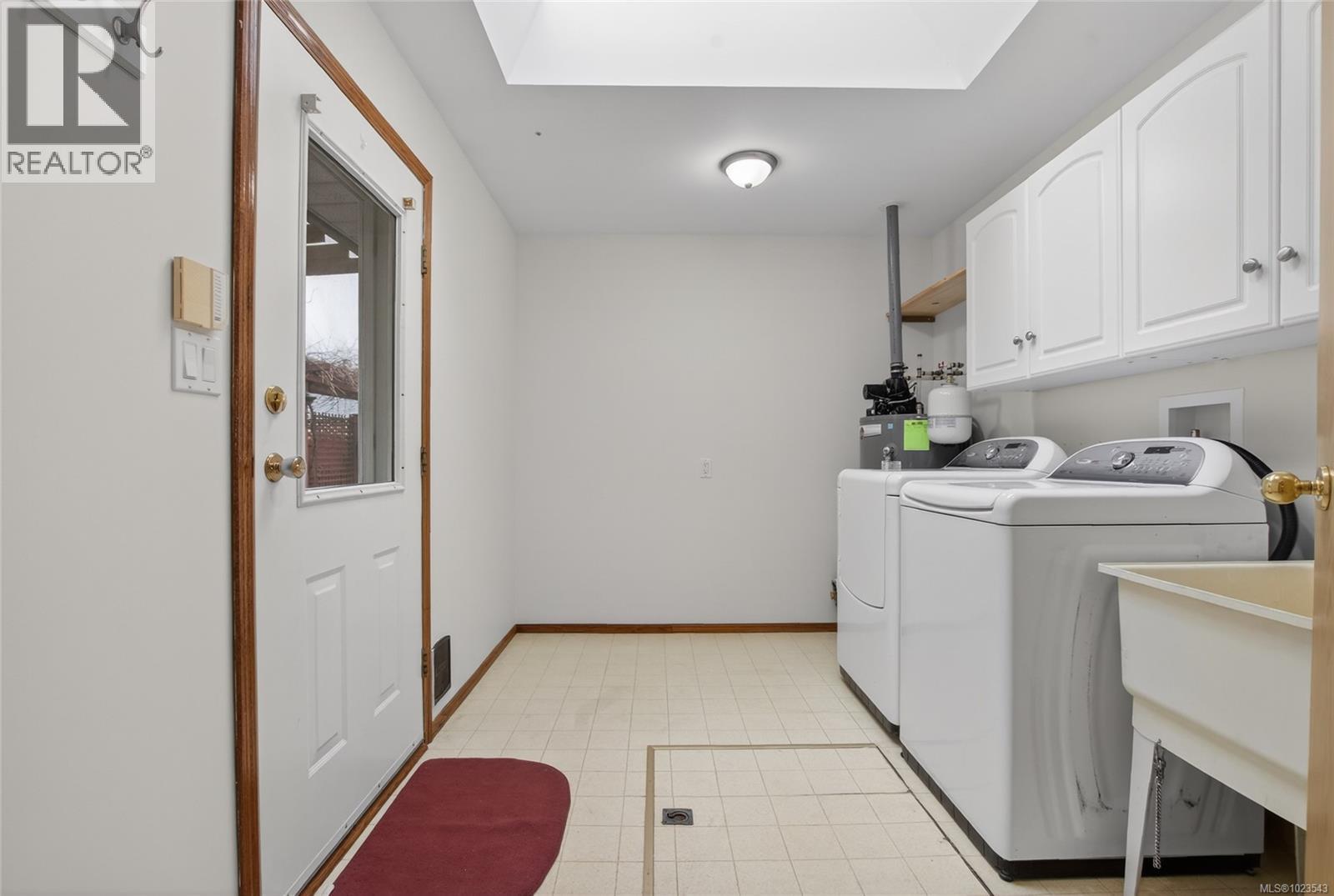 8071 Queen St, Crofton