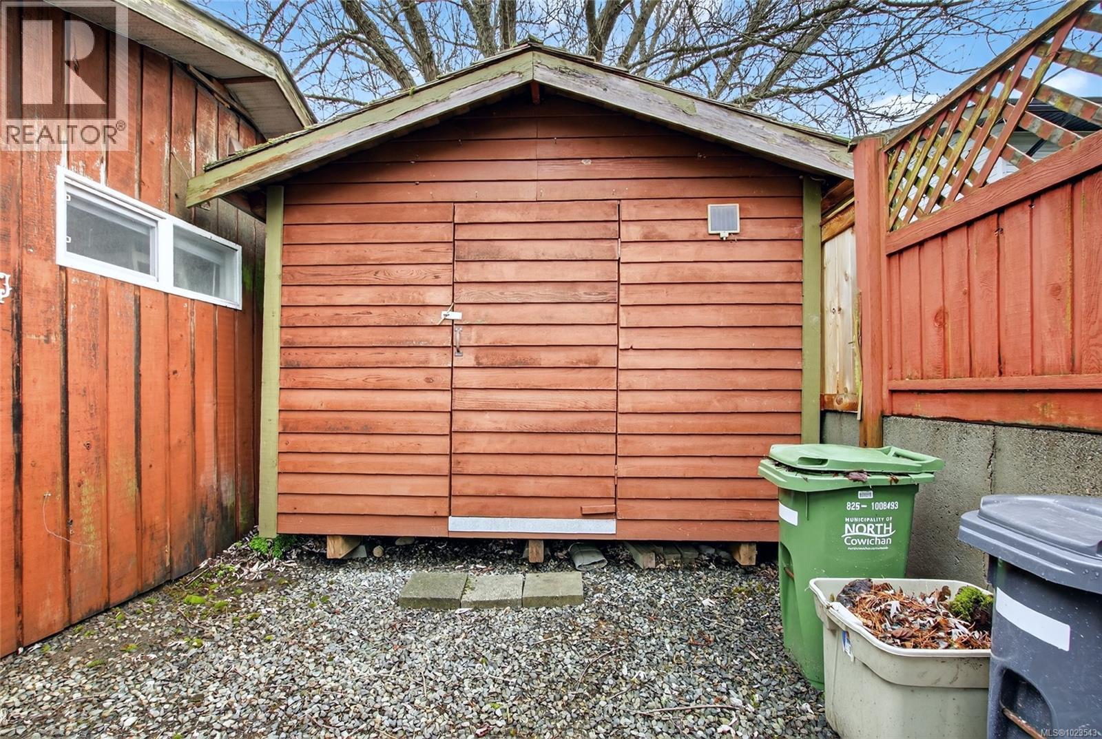 8071 Queen St, Crofton