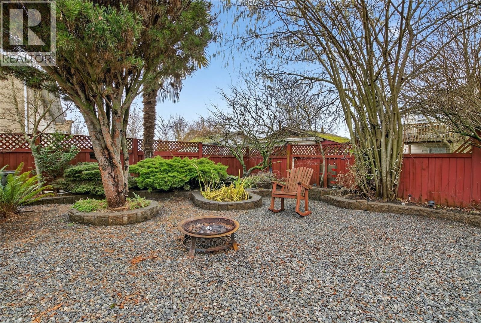 8071 Queen St, Crofton