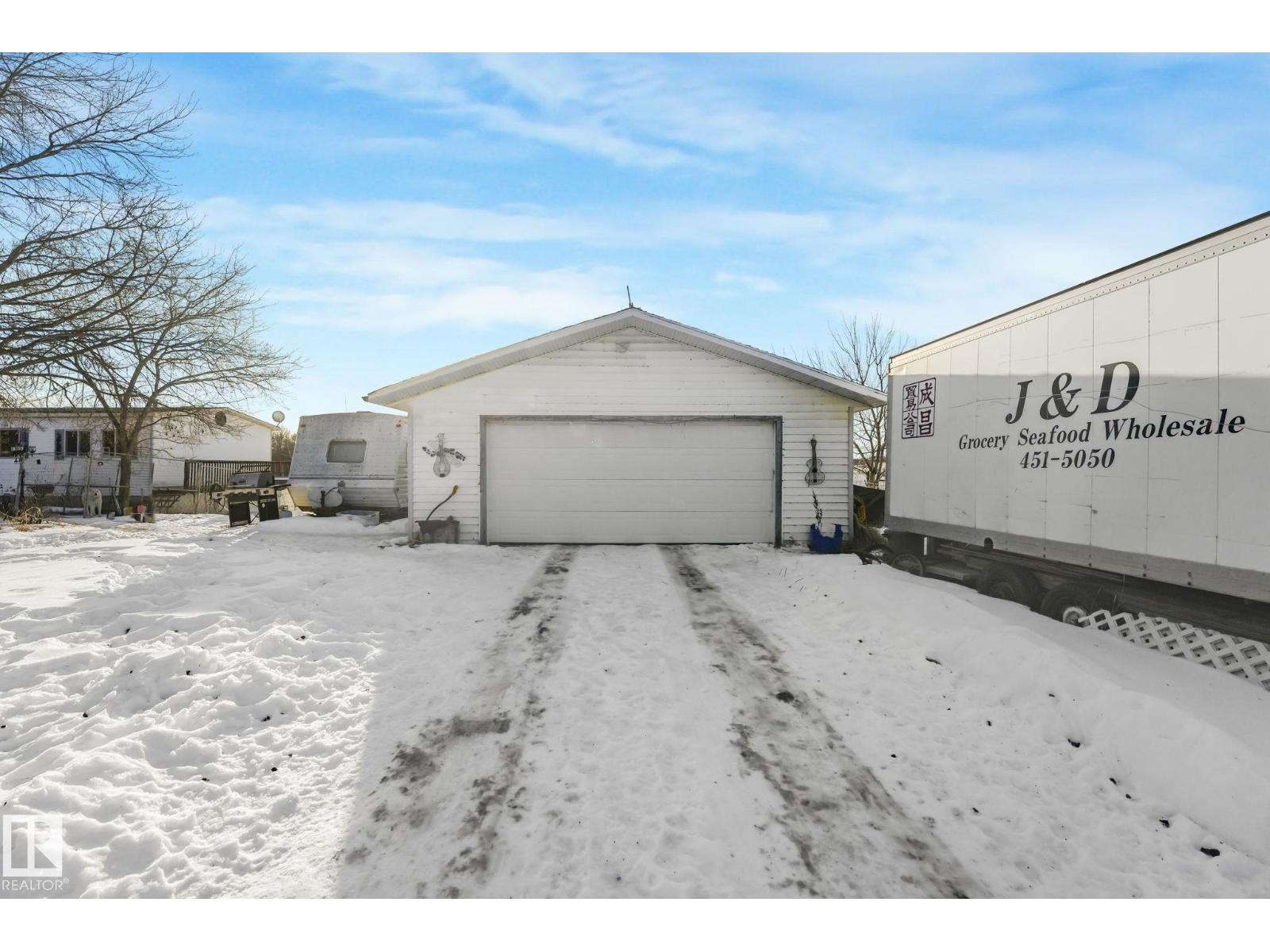 22545 TWP ROAD 512, Rural Strathcona County