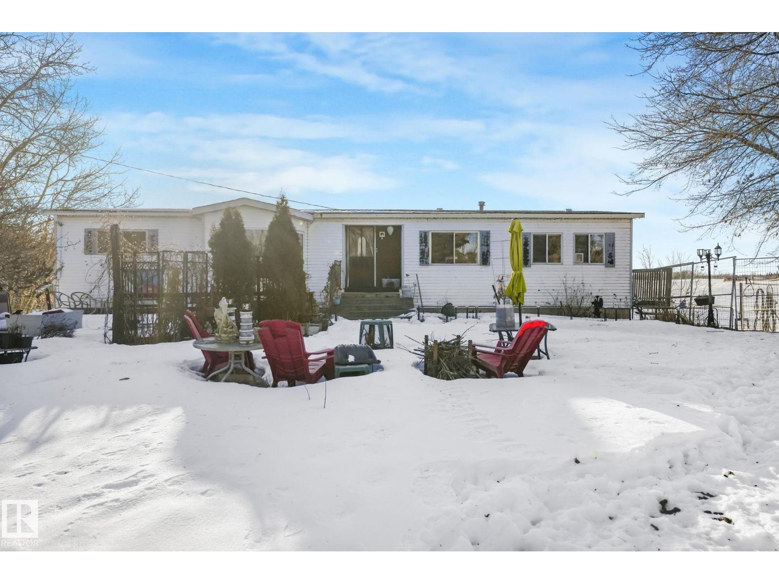 22545 TWP ROAD 512, Rural Strathcona County