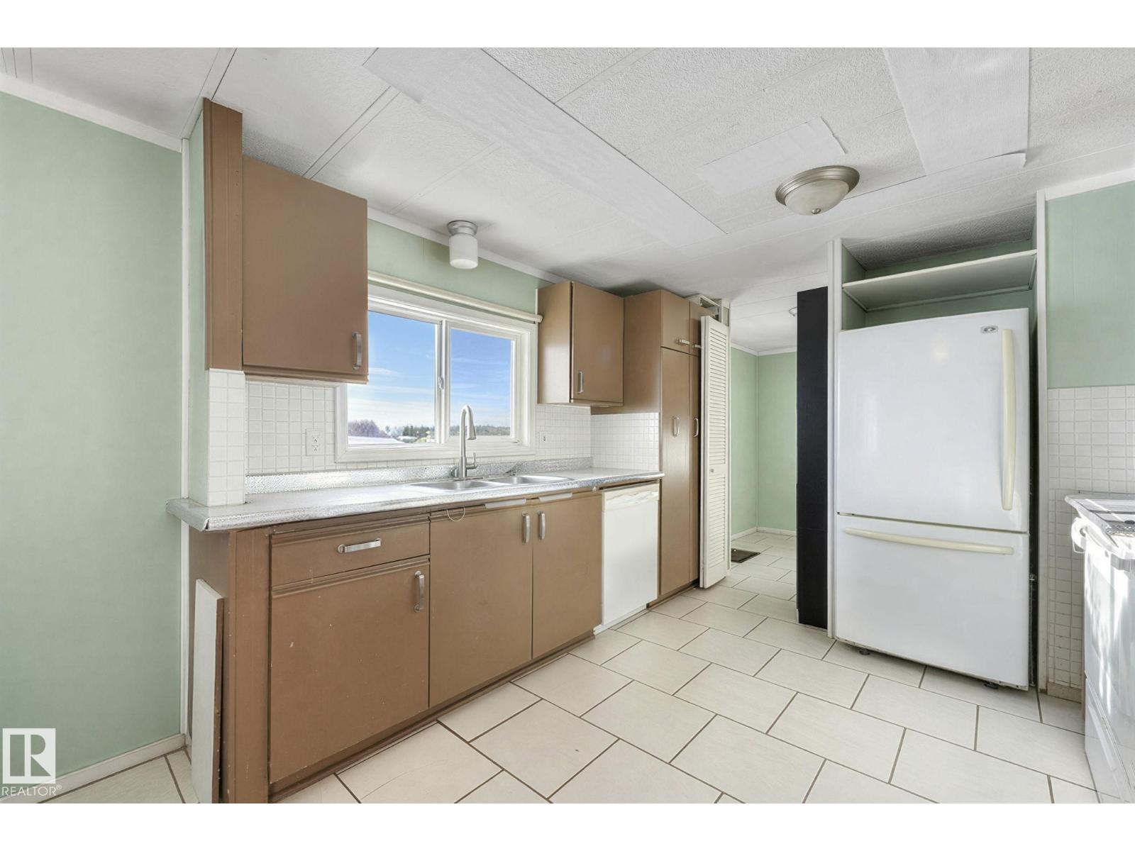 22545 TWP ROAD 512, Rural Strathcona County