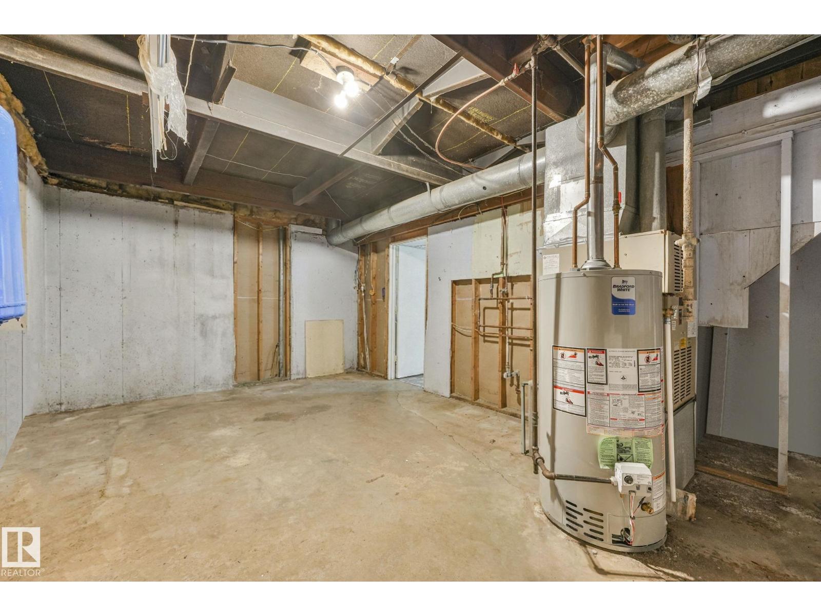 22545 TWP ROAD 512, Rural Strathcona County