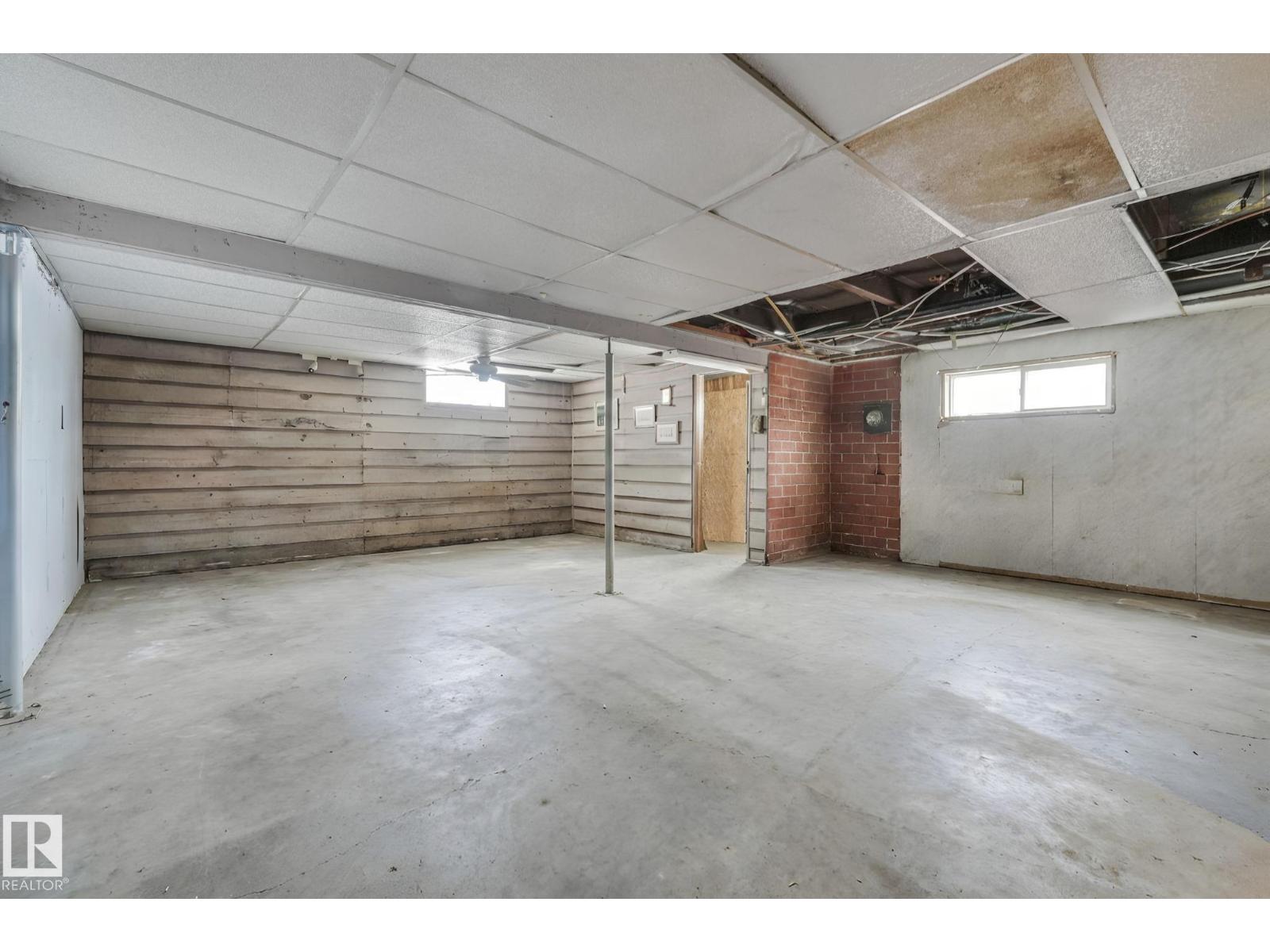 22545 TWP ROAD 512, Rural Strathcona County