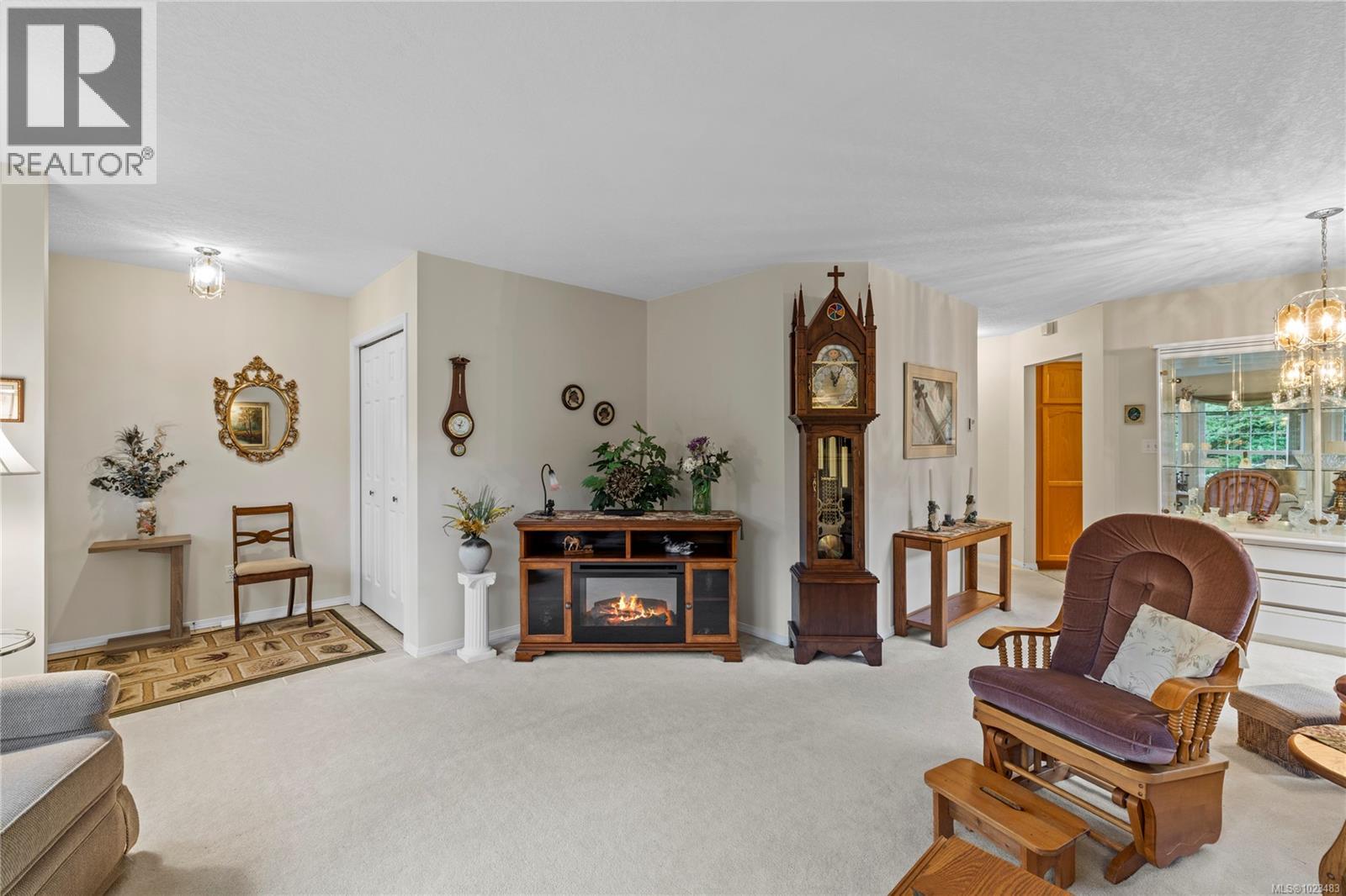 2 4752 Uplands Dr, Nanaimo