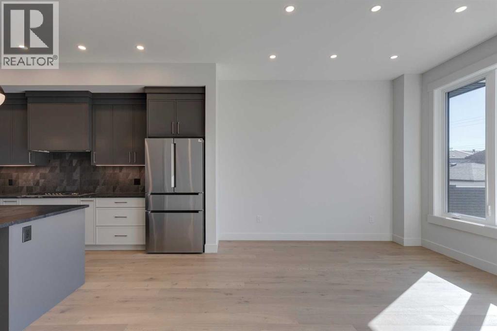 Single Family House for Sale in   Avenue NW Banff Trail Calgary 