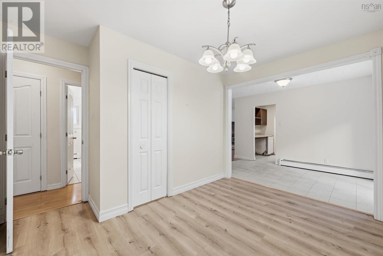 Property 14 of 46 of 64 Meadowbrook Drive