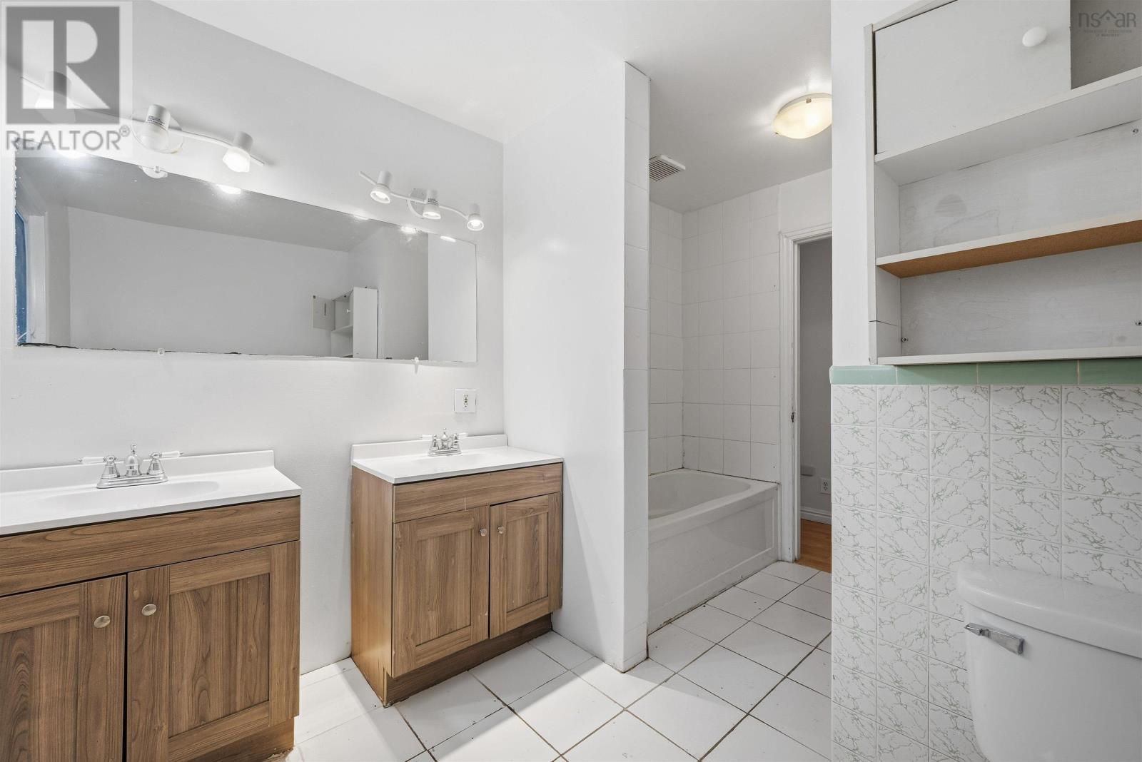 Property 19 of 46 of 64 Meadowbrook Drive