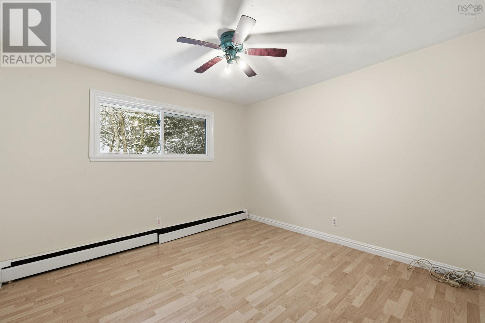 Property 20 of 46 of 64 Meadowbrook Drive