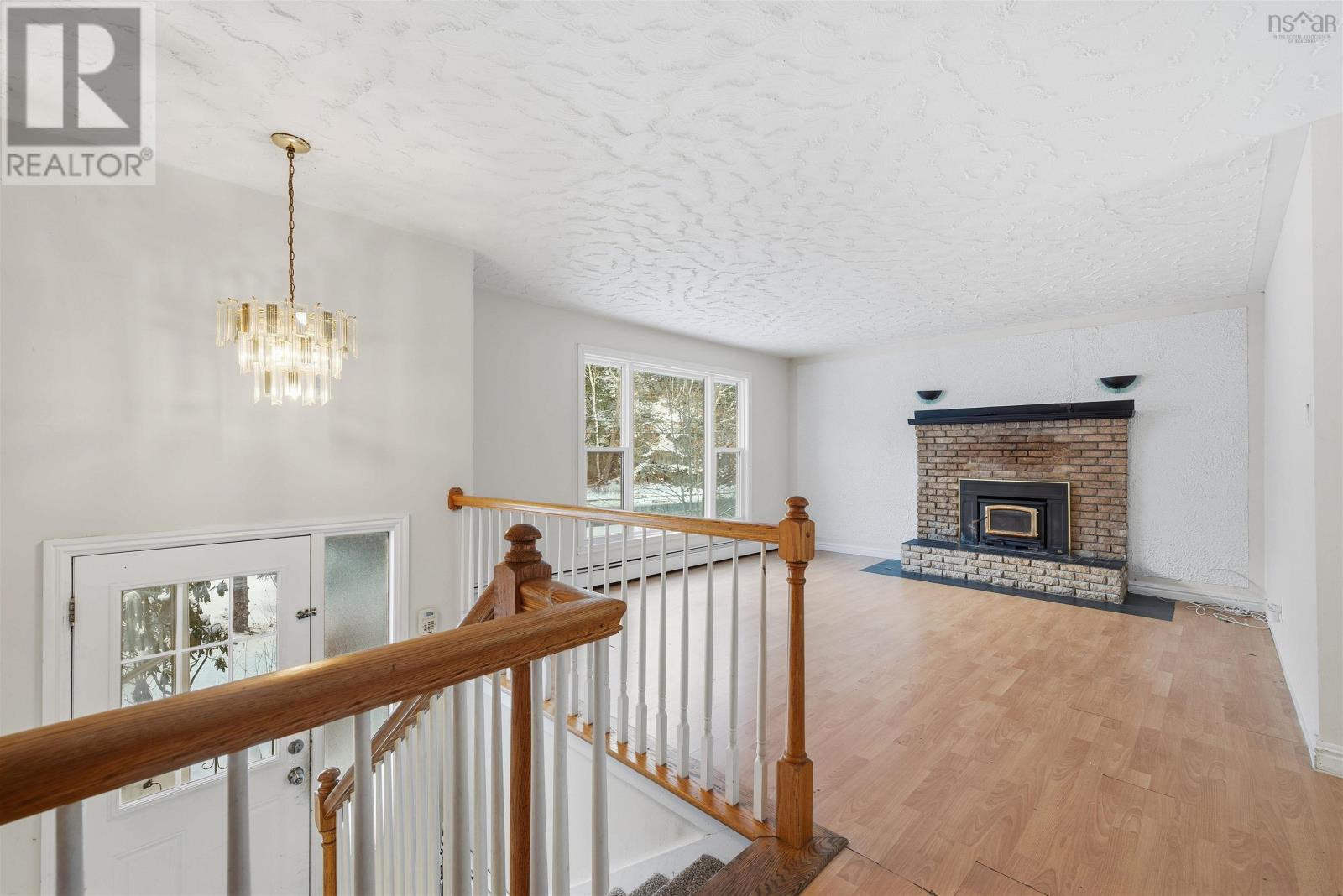 Property 5 of 46 of 64 Meadowbrook Drive