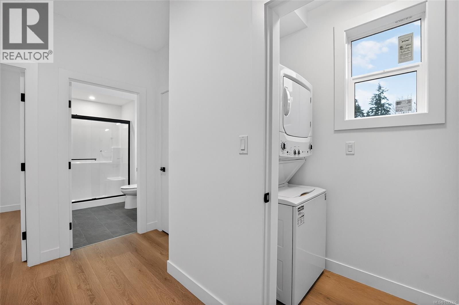 A 122 Plante Cres, Lake Cowichan