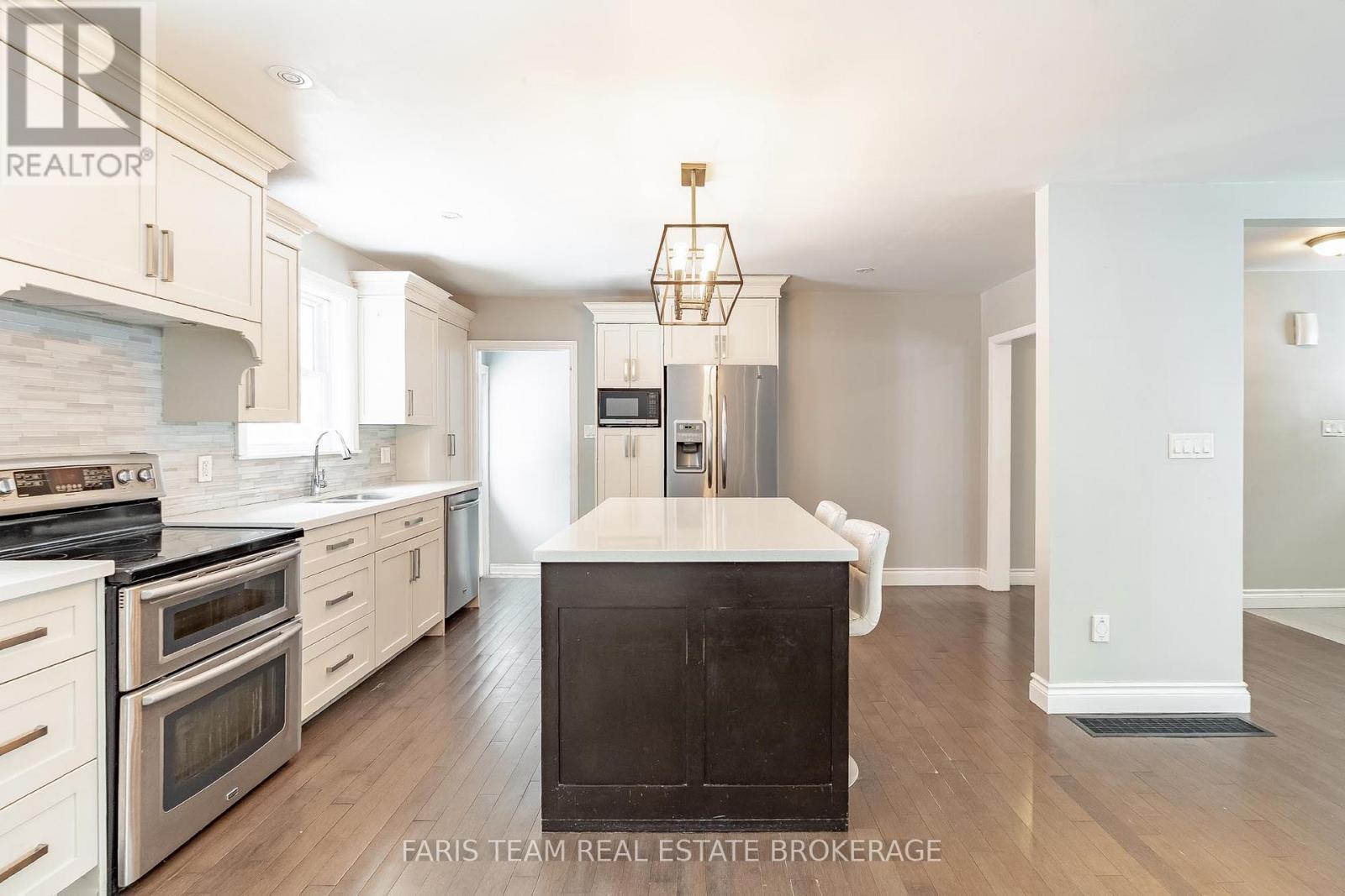 7349 COUNTY ROAD 14 - Photo 4 of 37, Adjala-Tosorontio (Colgan), Ontario