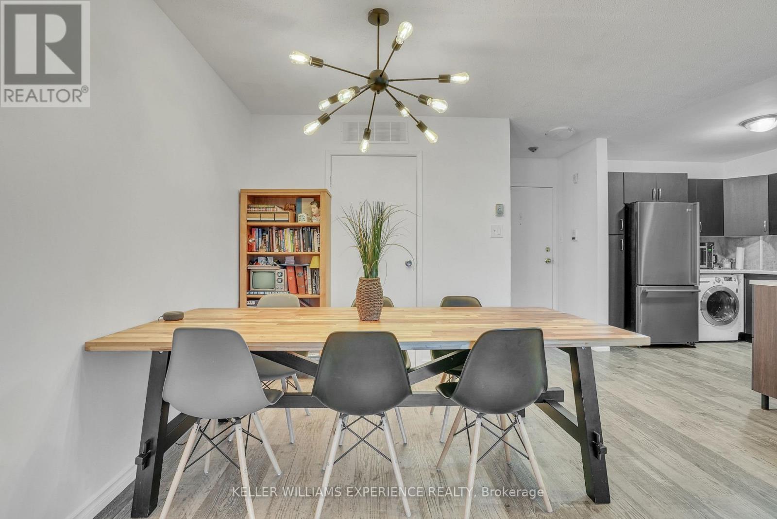 126 Bell Farm Unit 312 photo 3