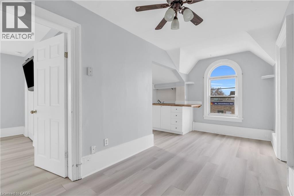 57 BEVERLY Unit 201 photo 4