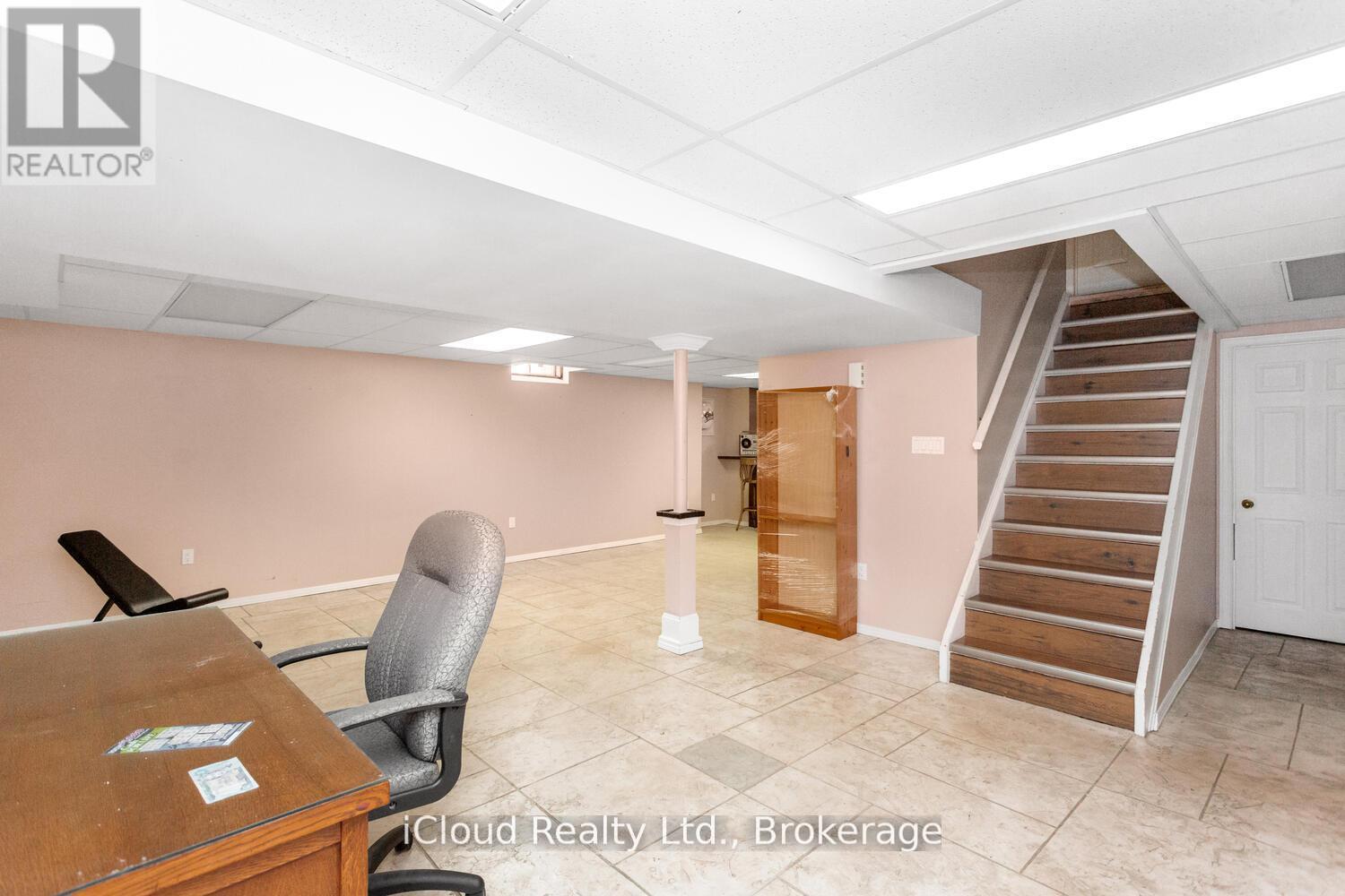 Single Family House for Sale in  NEVILLE CRESCENT Brampton (Westgate) 