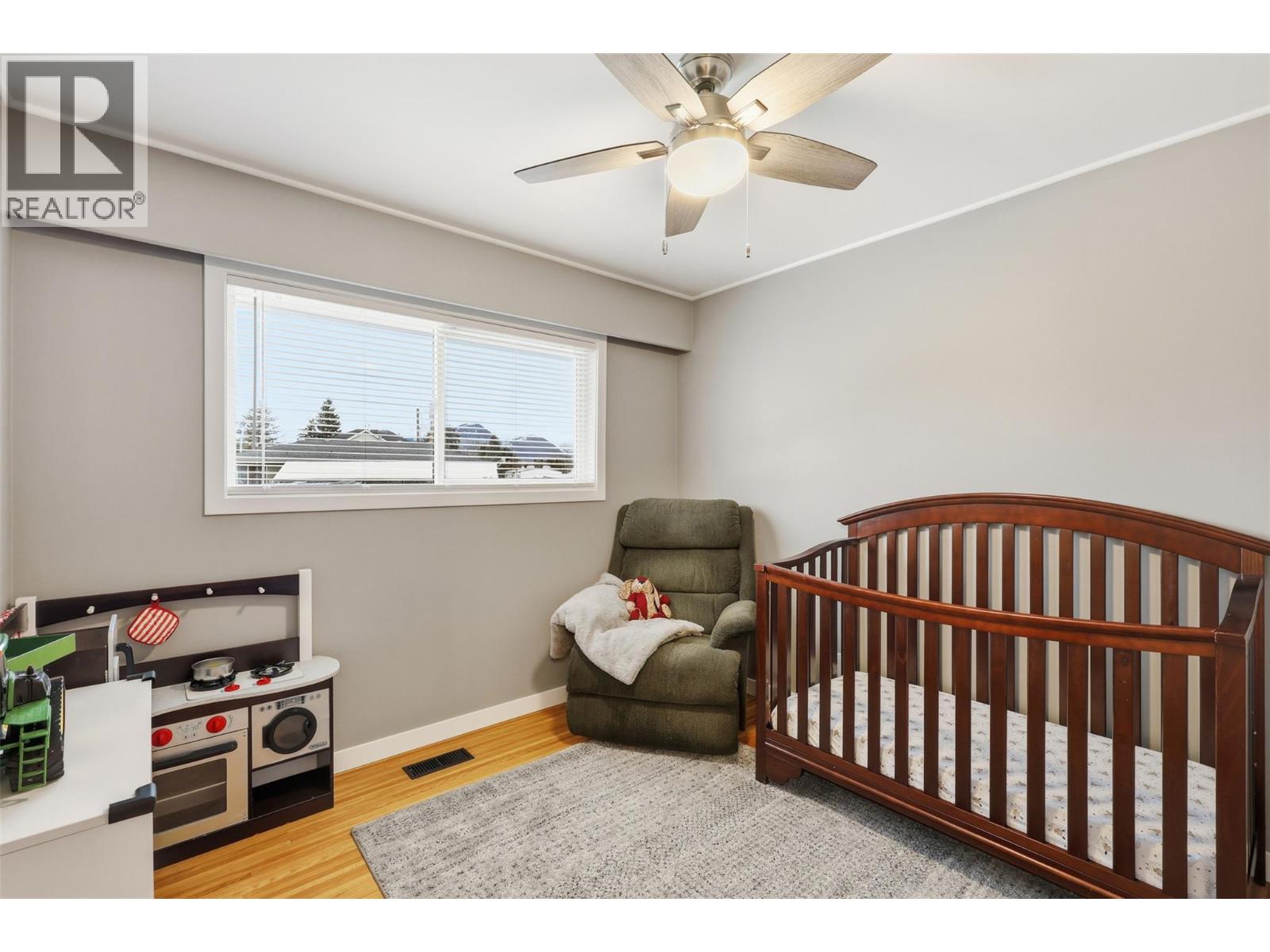 1009 CALMAR PLACE - 24