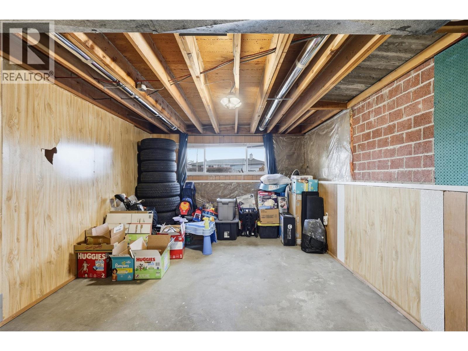 1009 CALMAR PLACE - 42