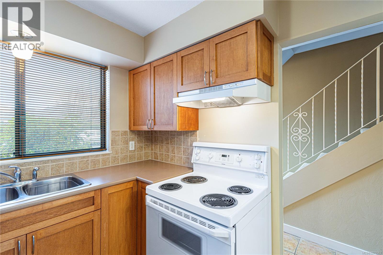 7 309 Moilliet St S, Parksville