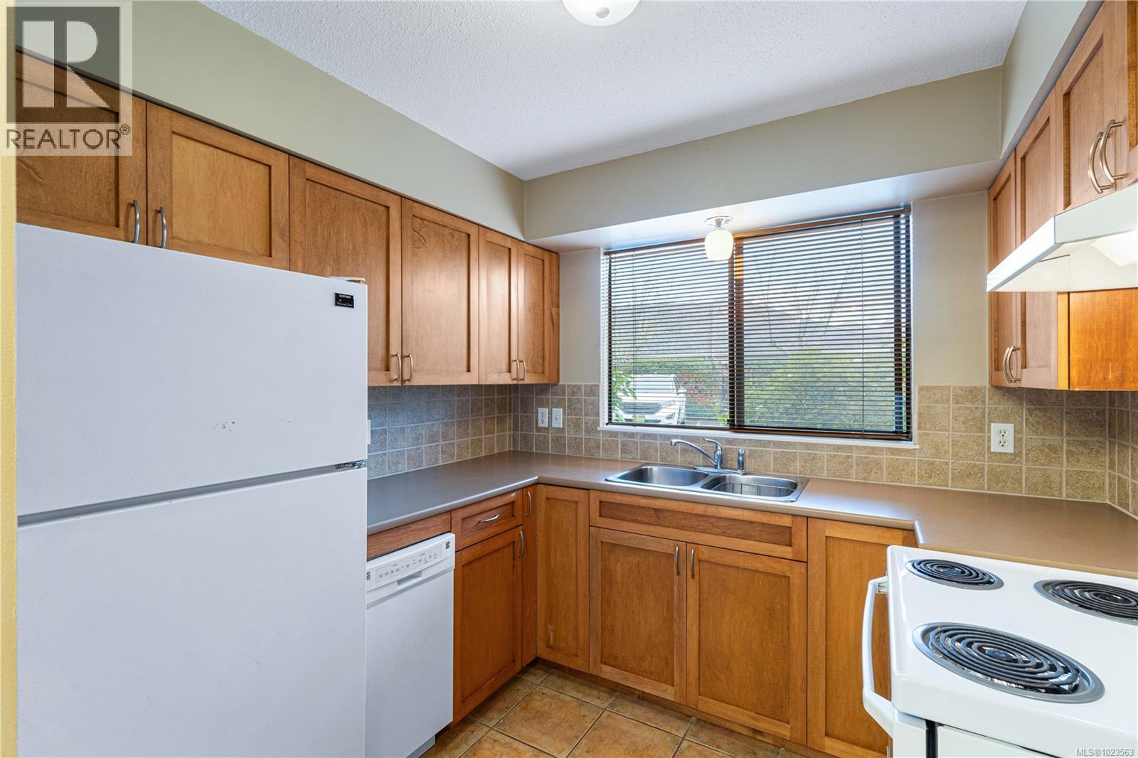 7 309 Moilliet St S, Parksville