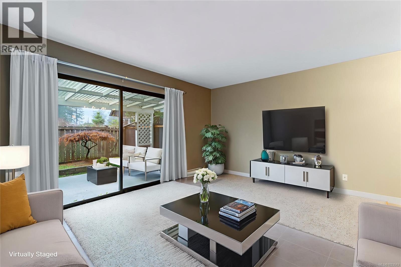 7 309 Moilliet St S, Parksville