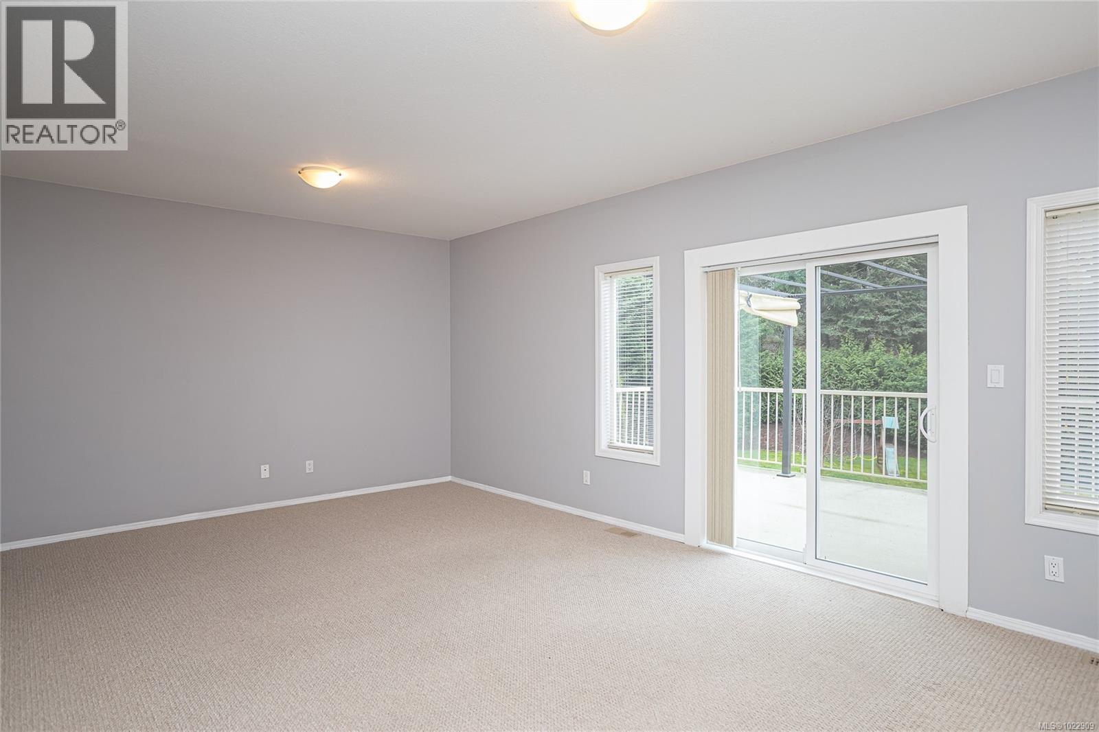 6420 Diana Dr, Duncan