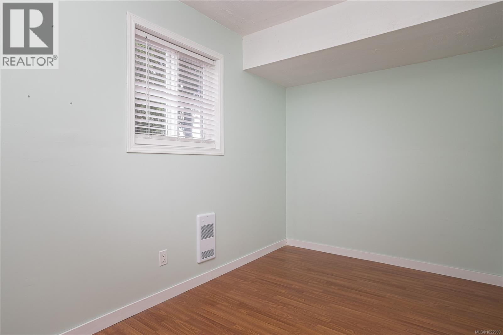 6420 Diana Dr, Duncan