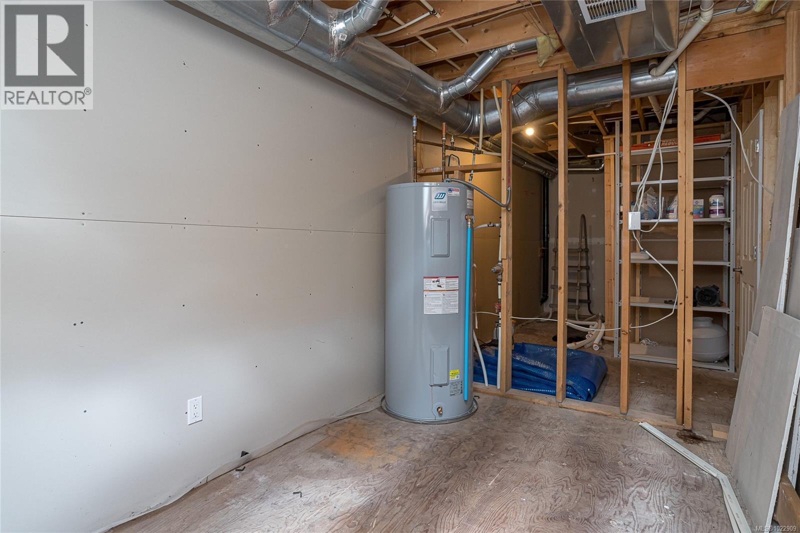 6420 Diana Dr, Duncan