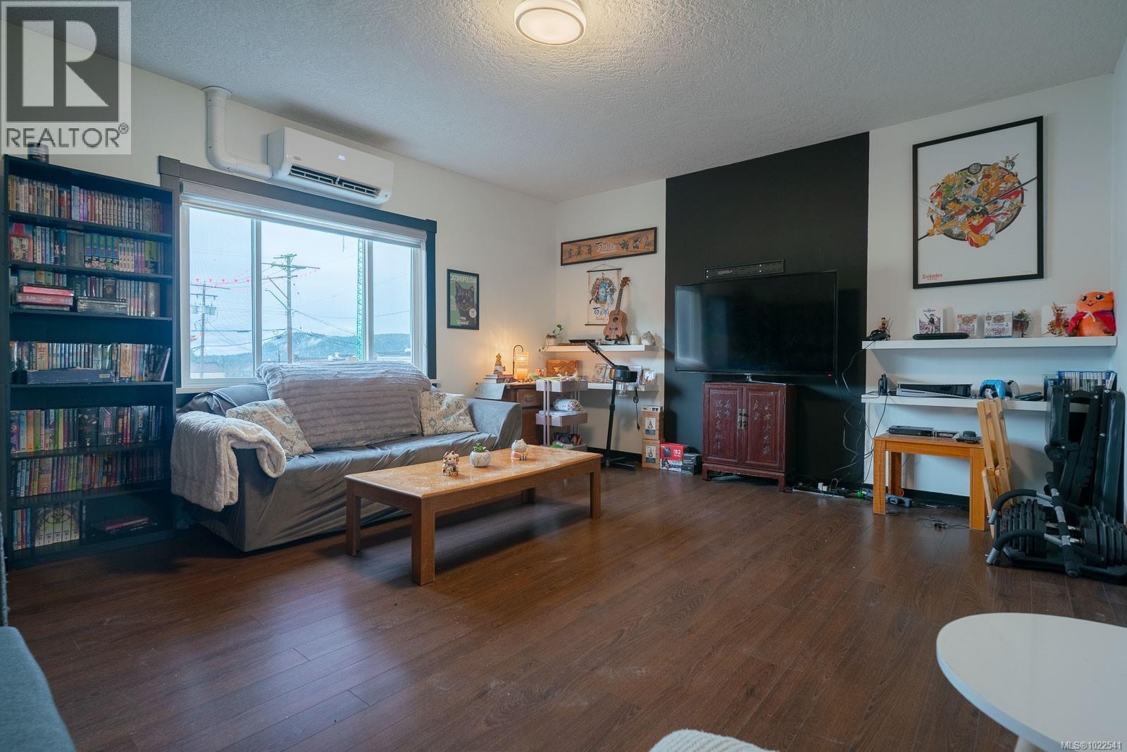 A-112 Roberts St, Ladysmith