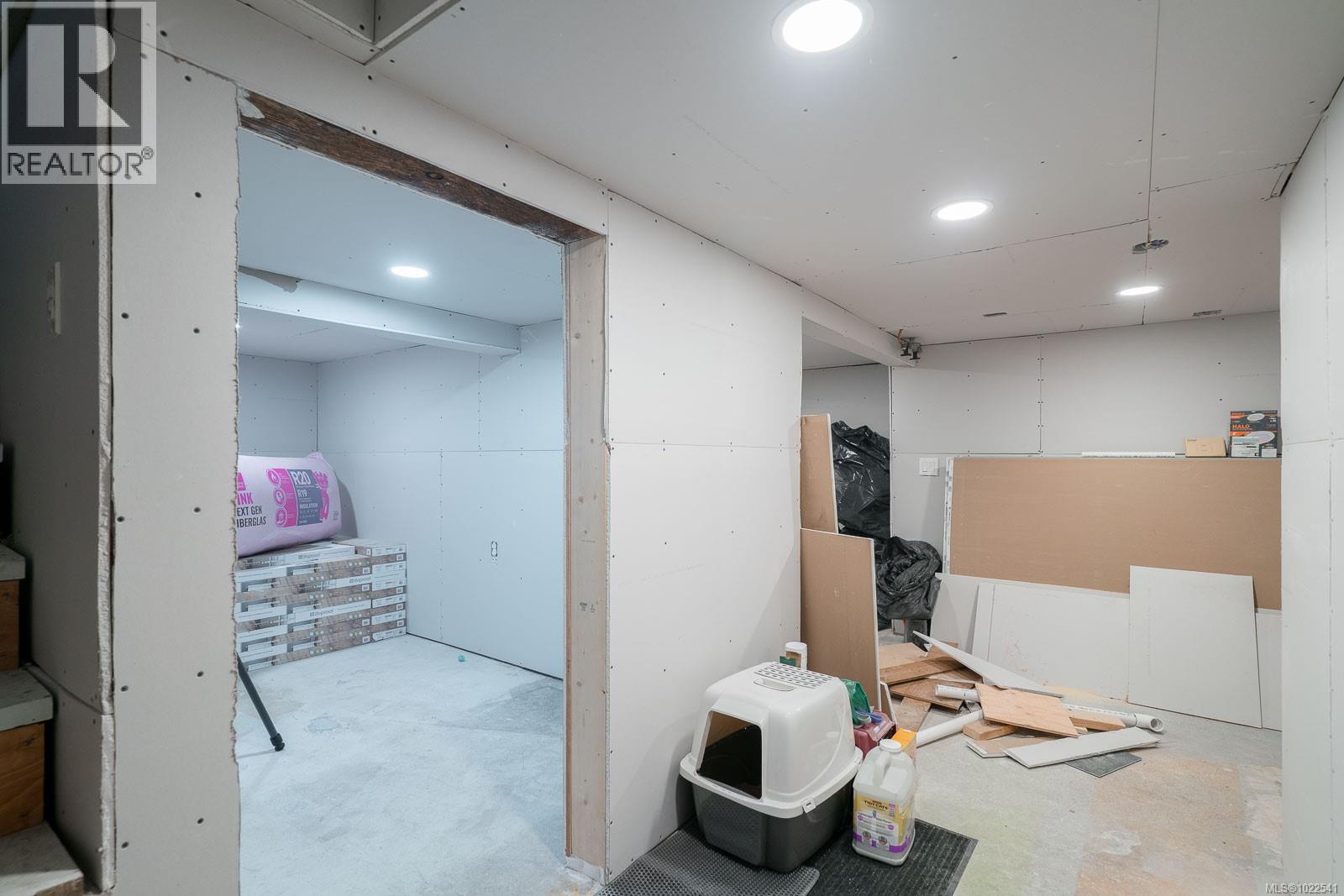 A-112 Roberts St, Ladysmith