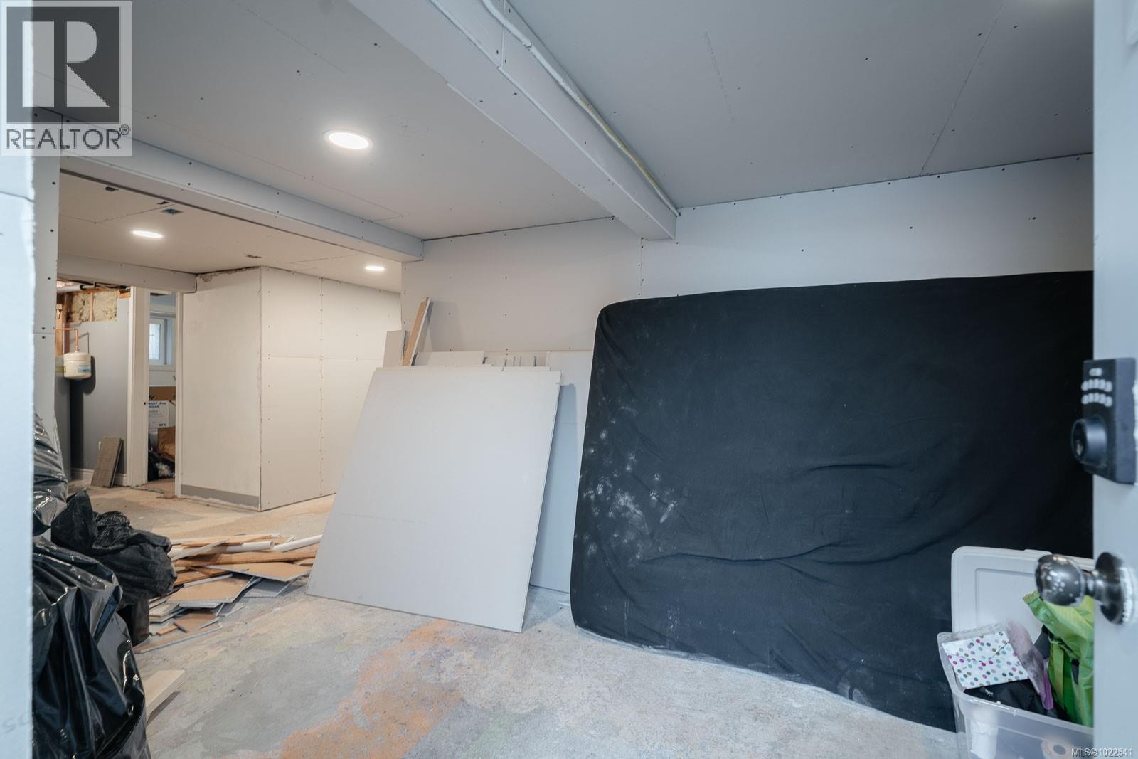 A-112 Roberts St, Ladysmith