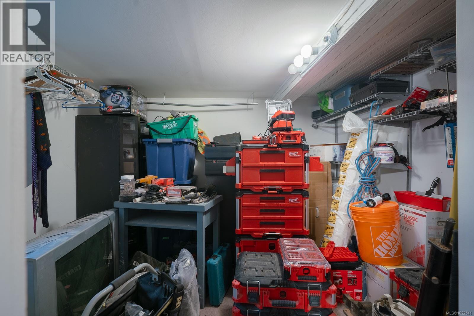 A-112 Roberts St, Ladysmith