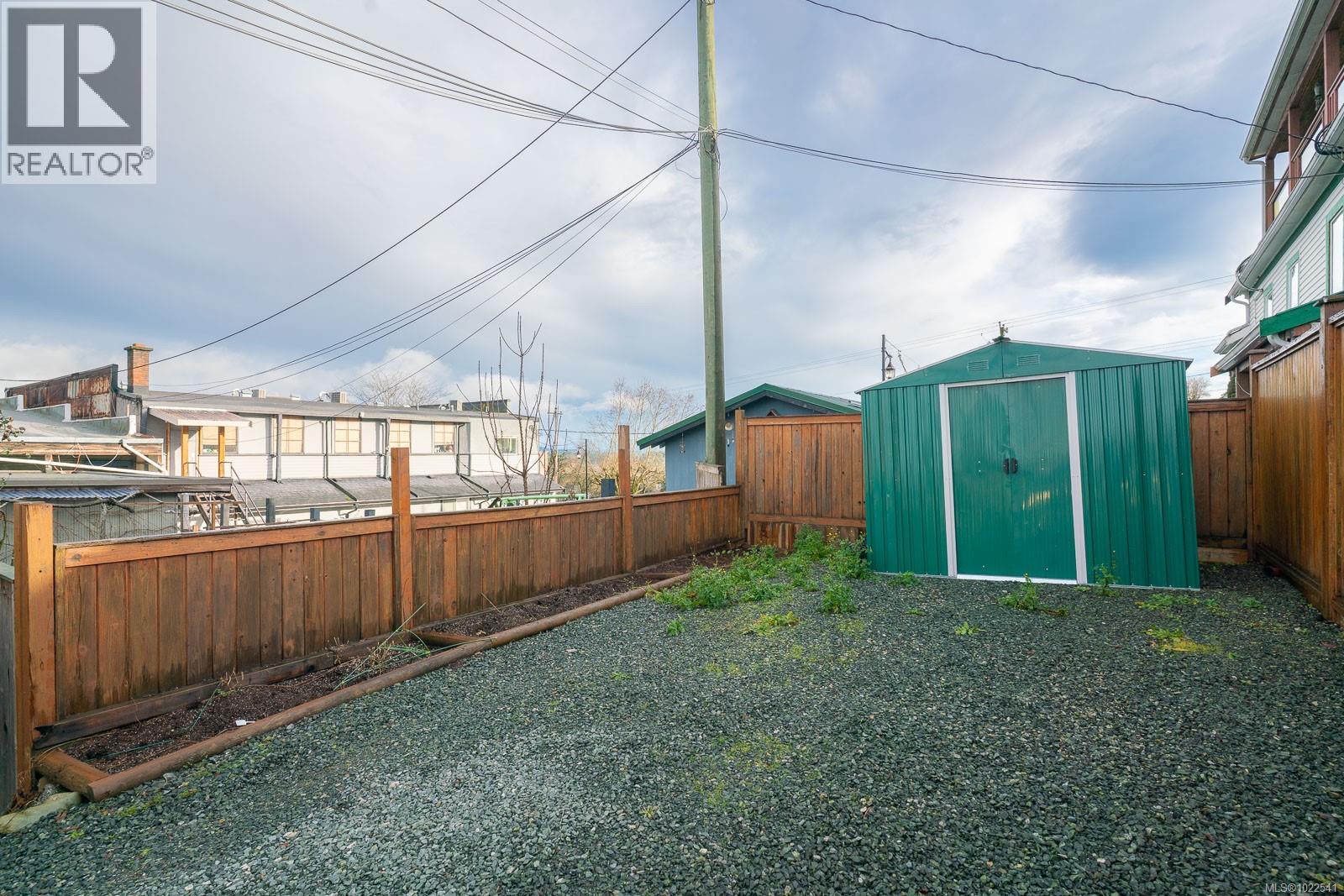 A-112 Roberts St, Ladysmith