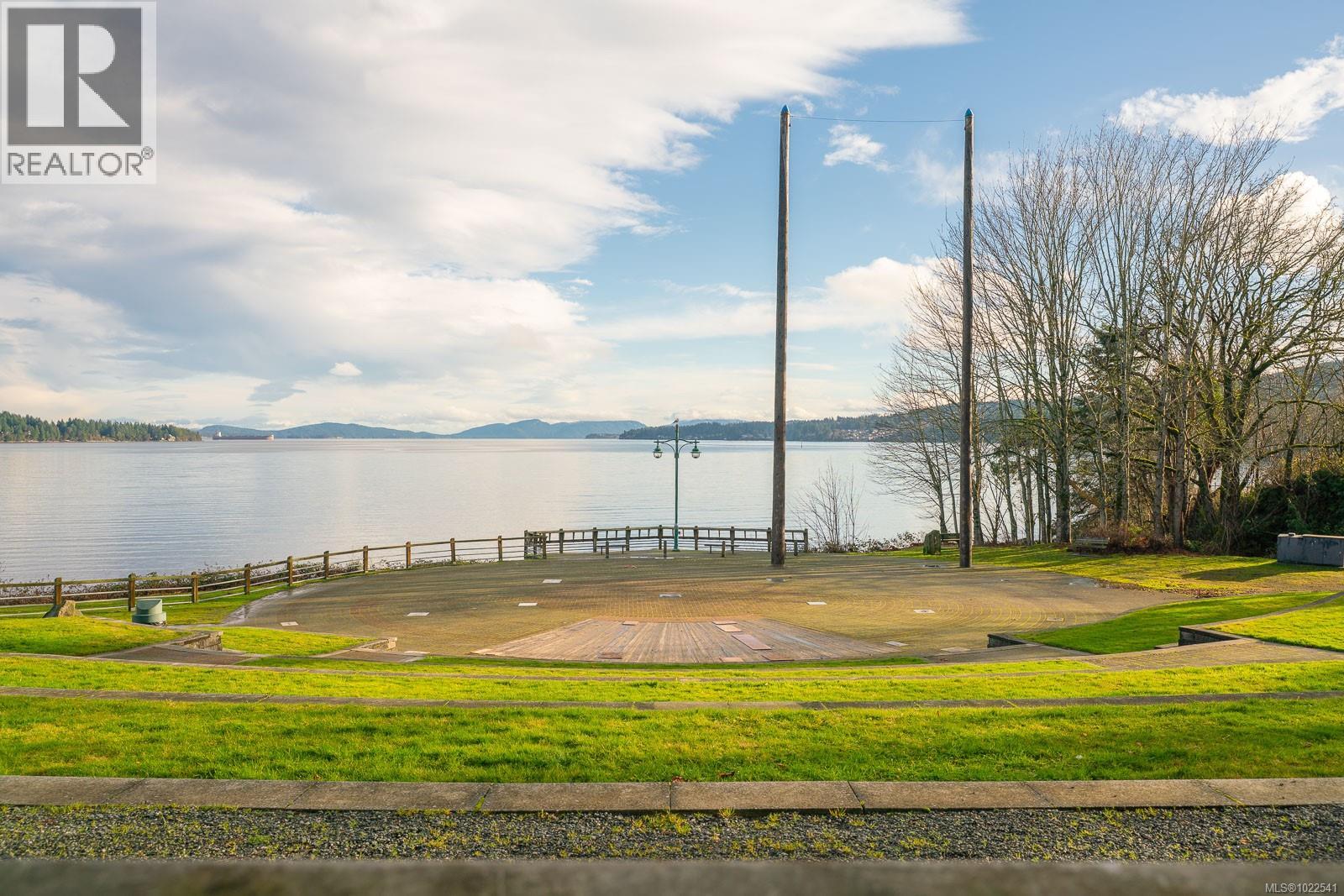 A-112 Roberts St, Ladysmith