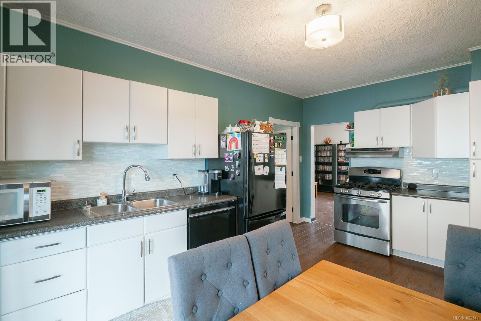 A-112 Roberts St, Ladysmith