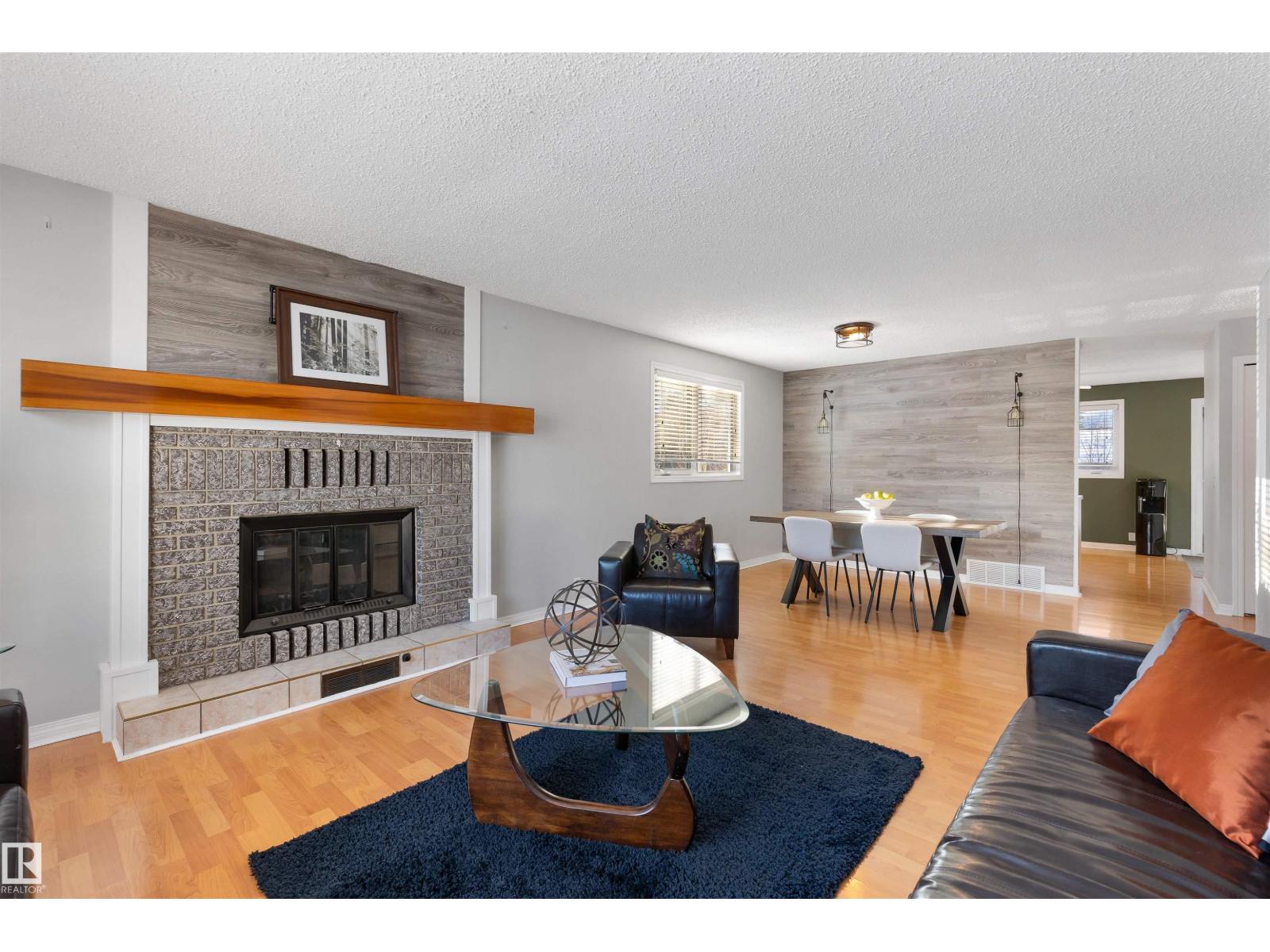 40 WINDSOR CR, St. Albert