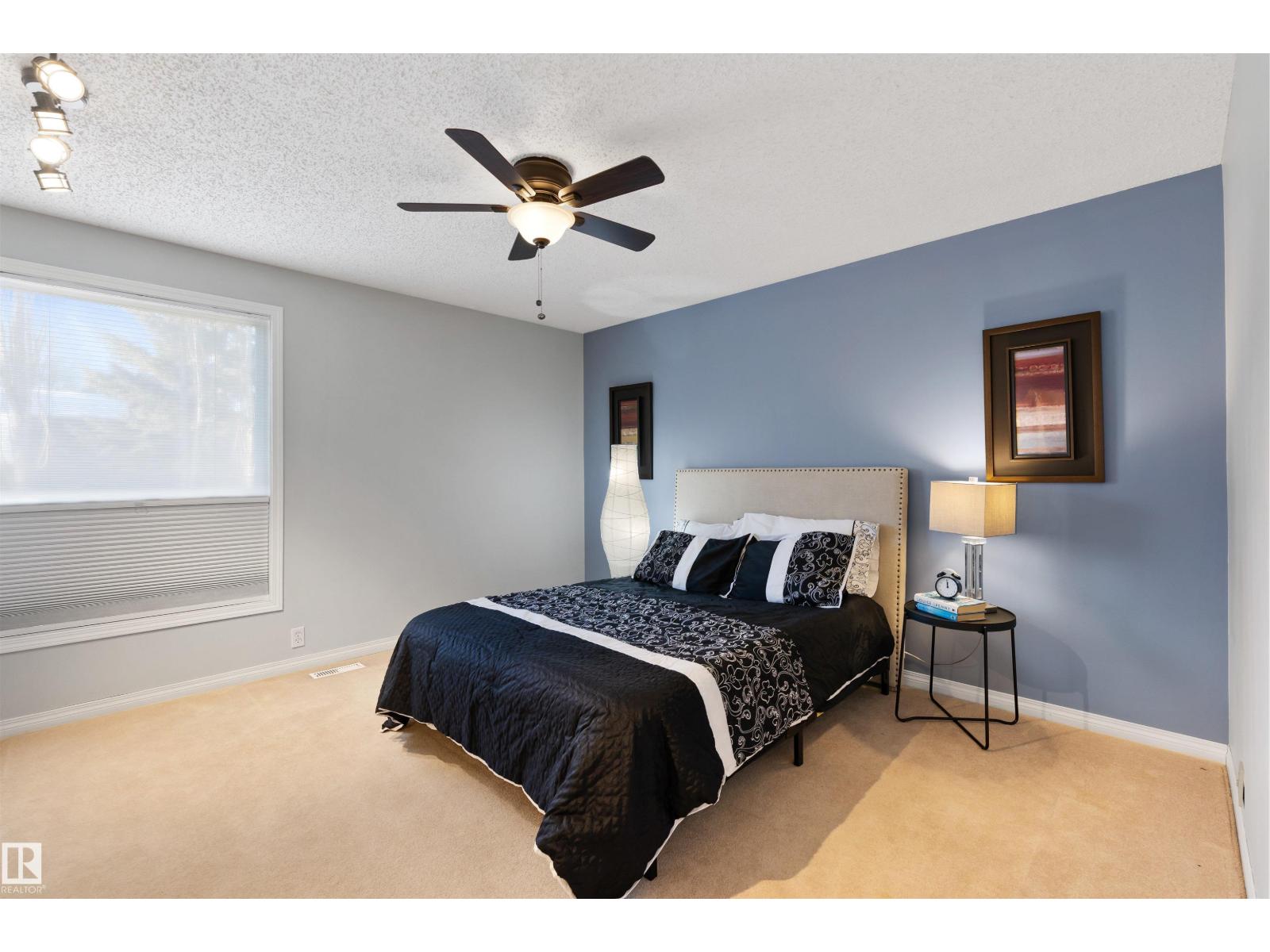 40 WINDSOR CR, St. Albert