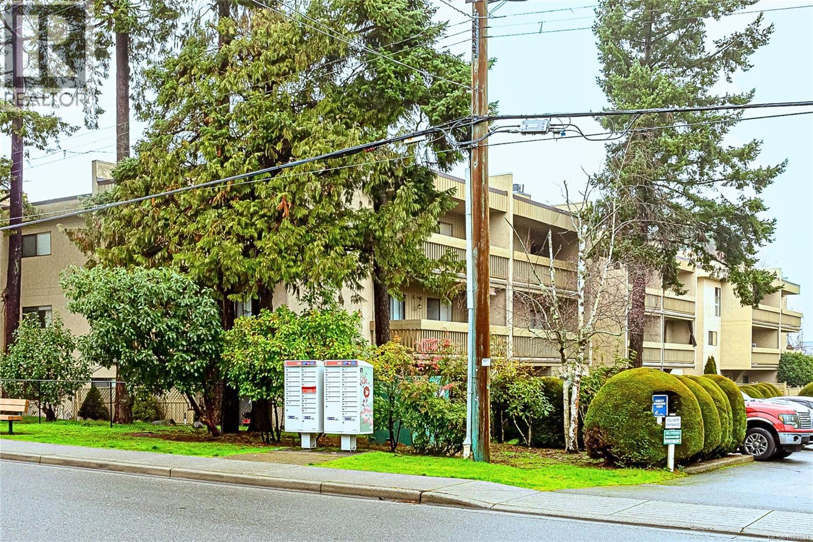 201 363 Morison Ave, Parksville