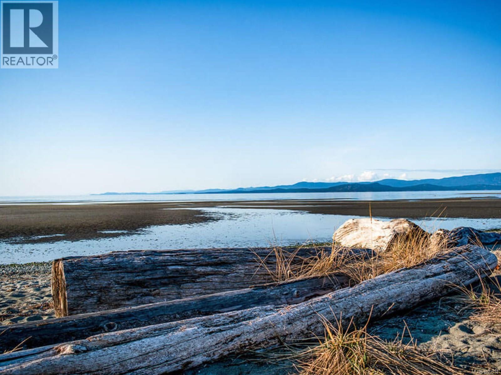 201 363 Morison Ave, Parksville