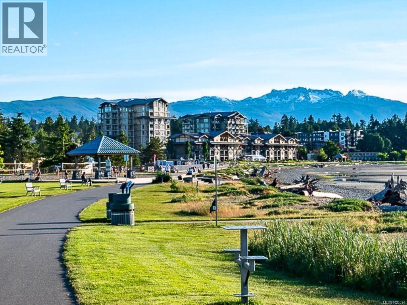 201 363 Morison Ave, Parksville