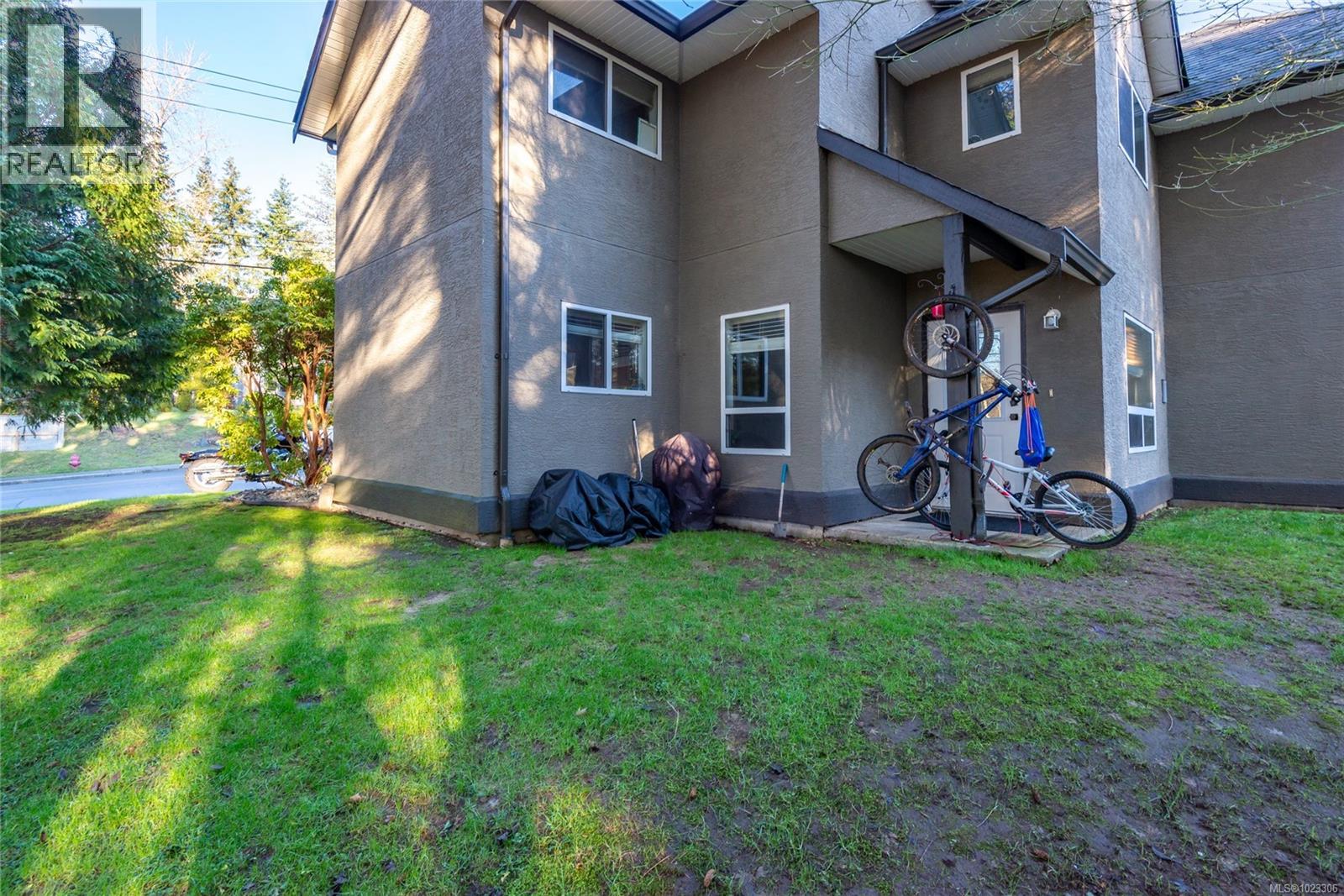 5 555 Rockland Rd, Campbell River