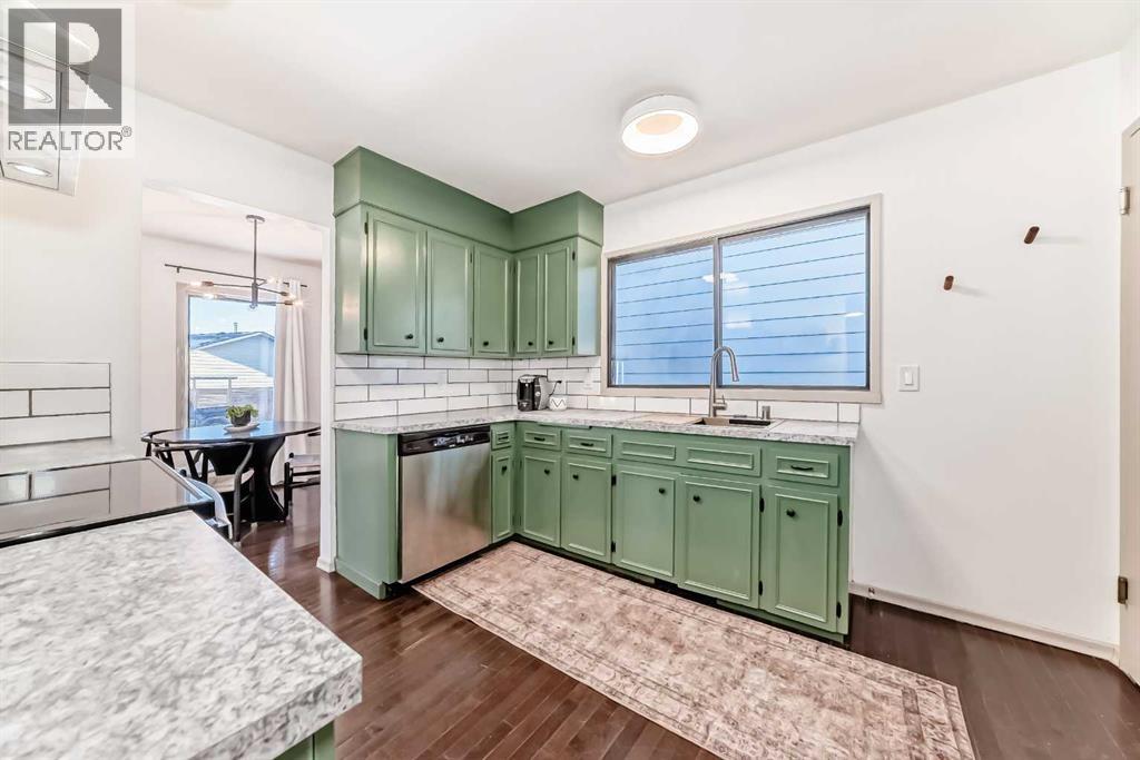 Single Family House Bungalow for Sale in  Bermondsey Crescent NW Beddington Heights Calgary 