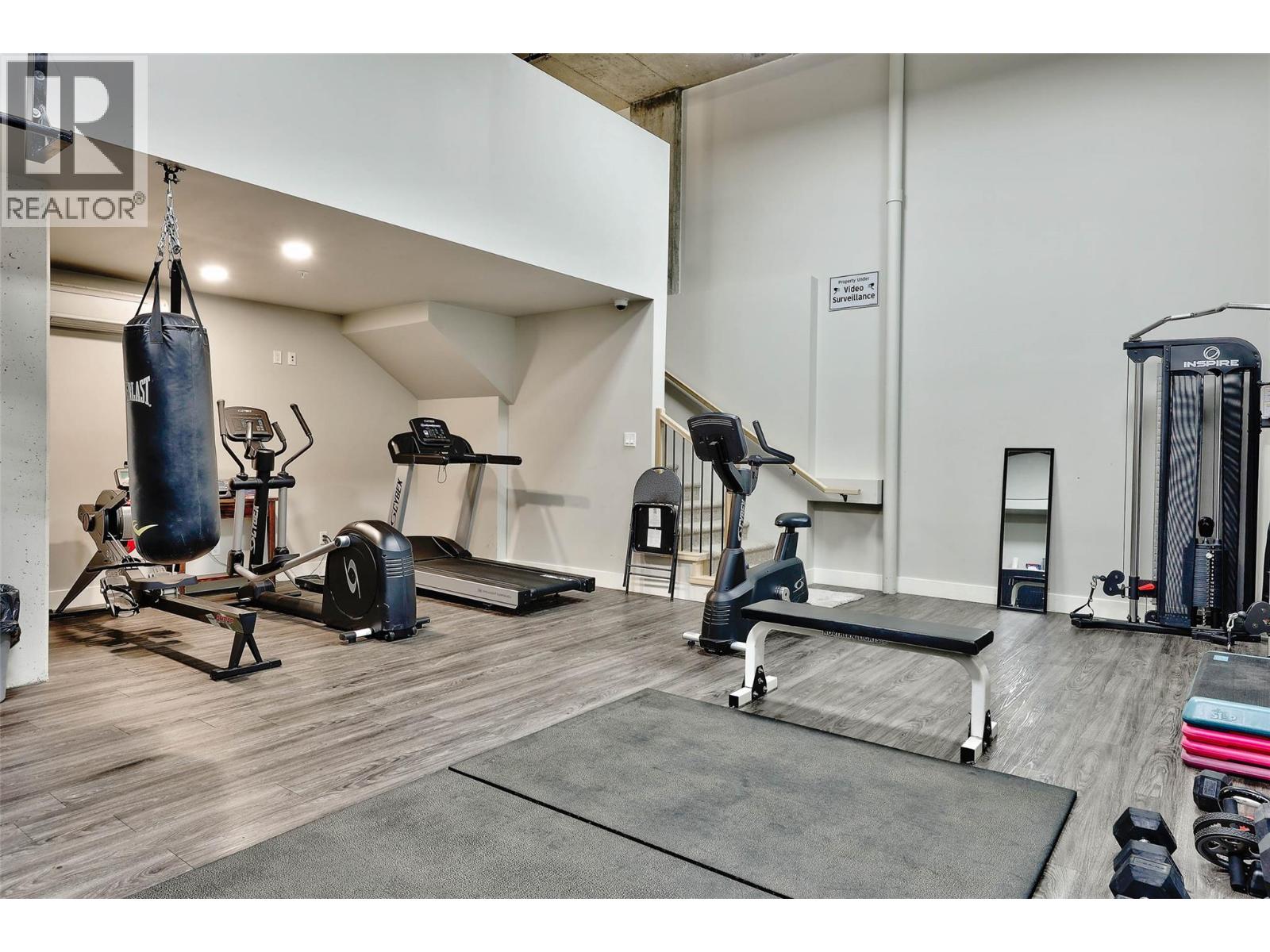 #321 5170 DALLAS DRIVE - 18