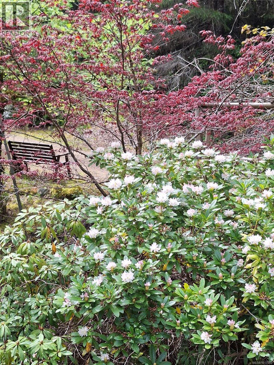 3550 Lakeshaw Rd, Cobble Hill