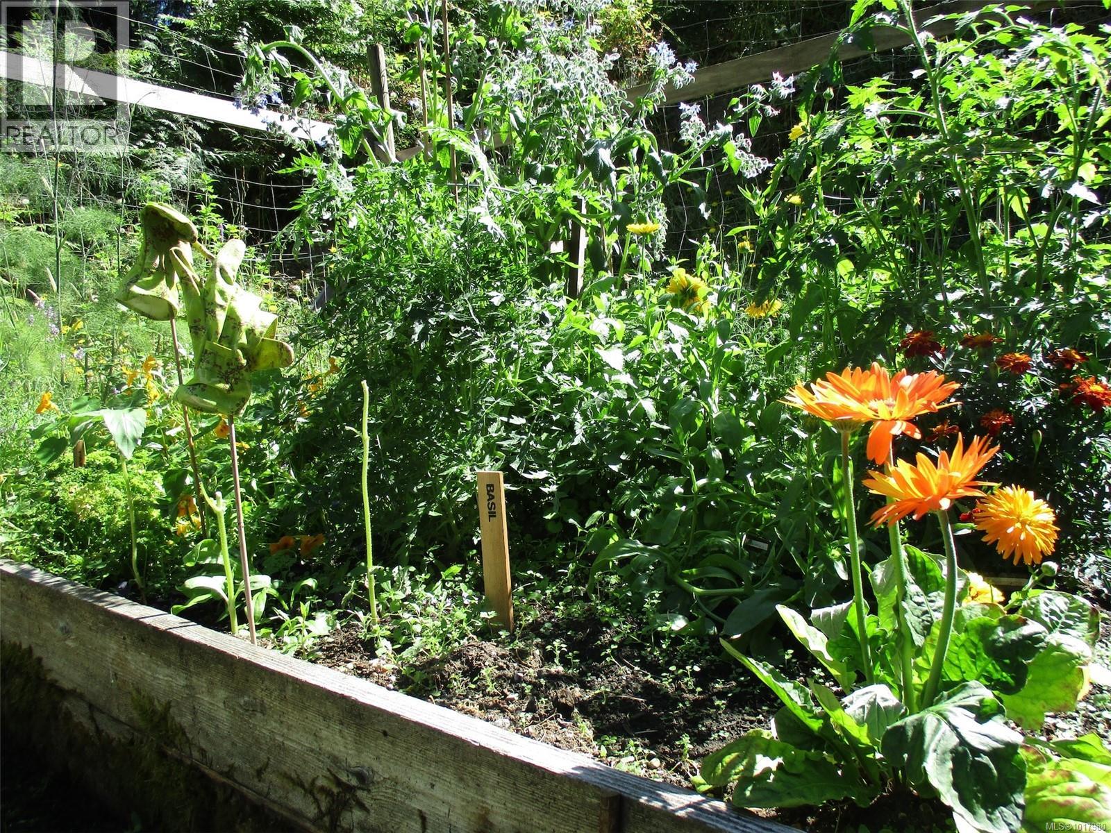 3550 Lakeshaw Rd, Cobble Hill