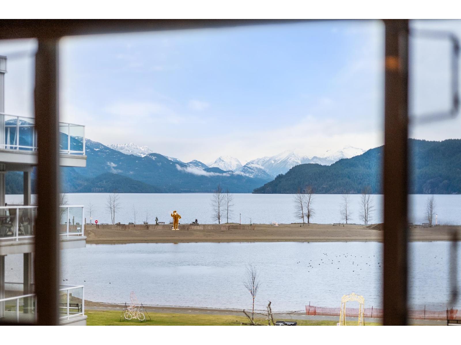 309 328 ESPLANADE AVENUE, Harrison Hot Springs, Harrison Hot Springs