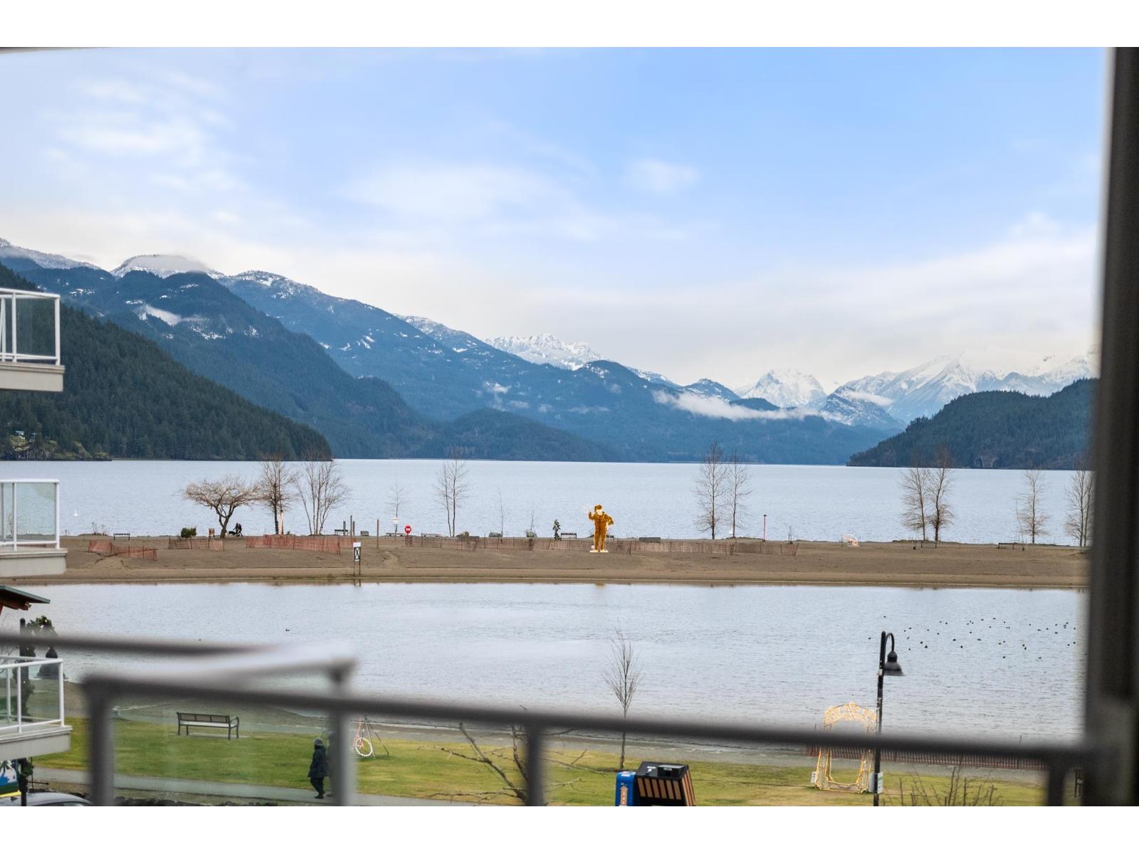 309 328 ESPLANADE AVENUE, Harrison Hot Springs, Harrison Hot Springs