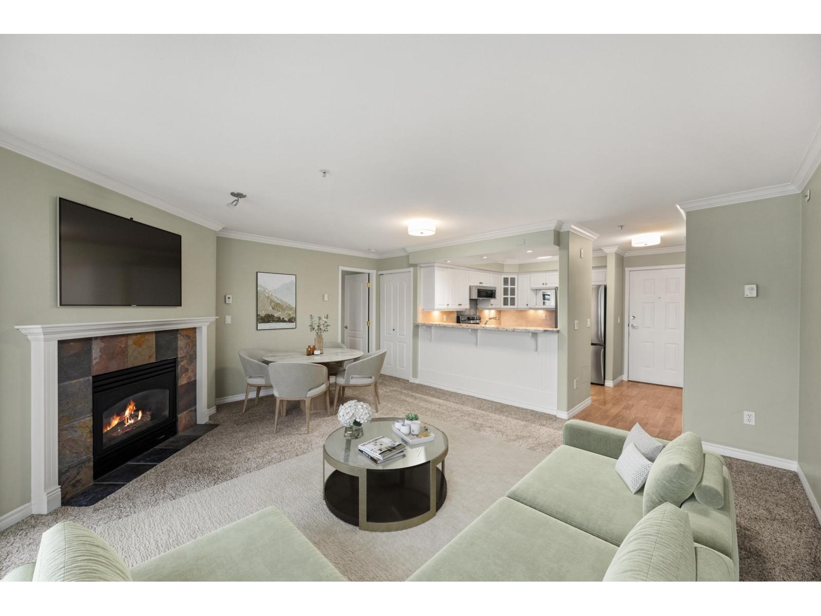 309 328 ESPLANADE AVENUE, Harrison Hot Springs, Harrison Hot Springs